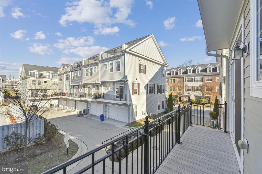 67 Linden Place - Photo 12