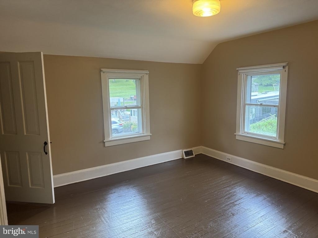 508 Warren Road - Photo 14