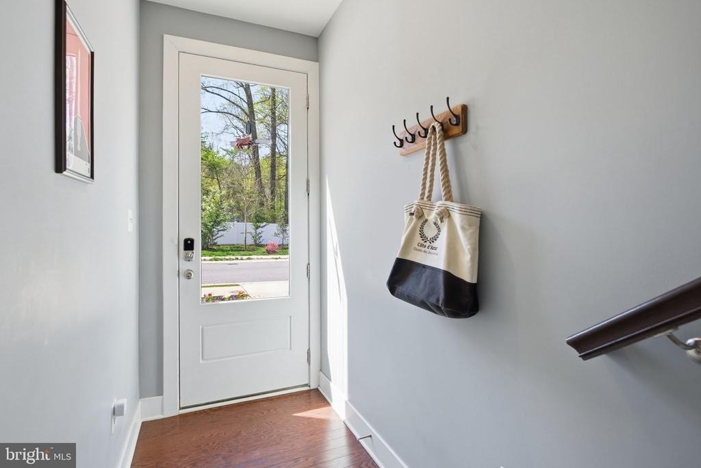 2658 Sequoia Lane - Photo 2