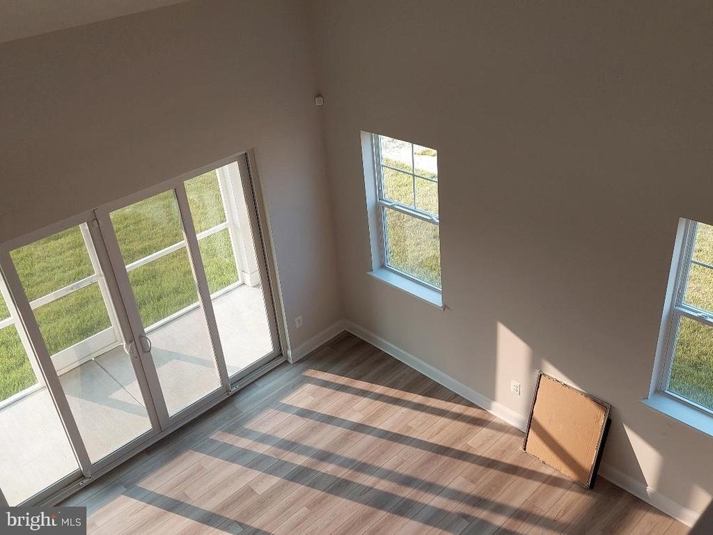 34381 Beaufort Court - Photo 1