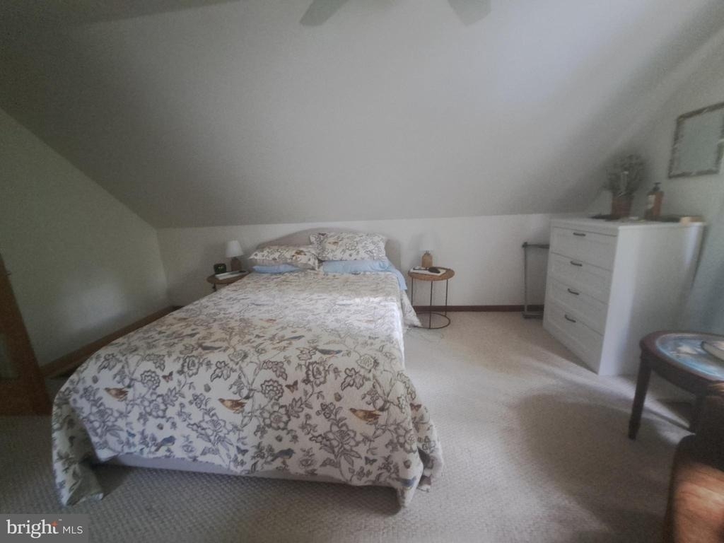 23020 Linden Drive - Photo 10