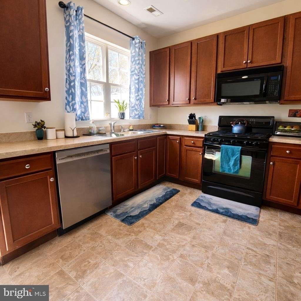 417 Wilmore Drive - Photo 8