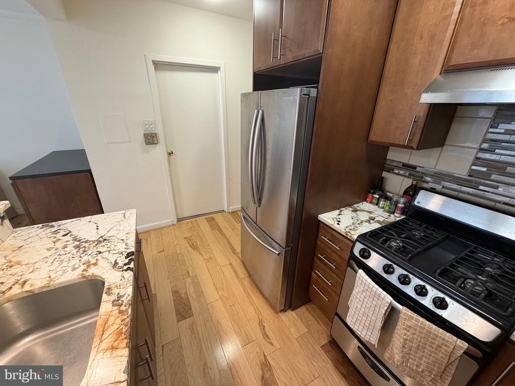 950 25th Street Nw - Photo 8