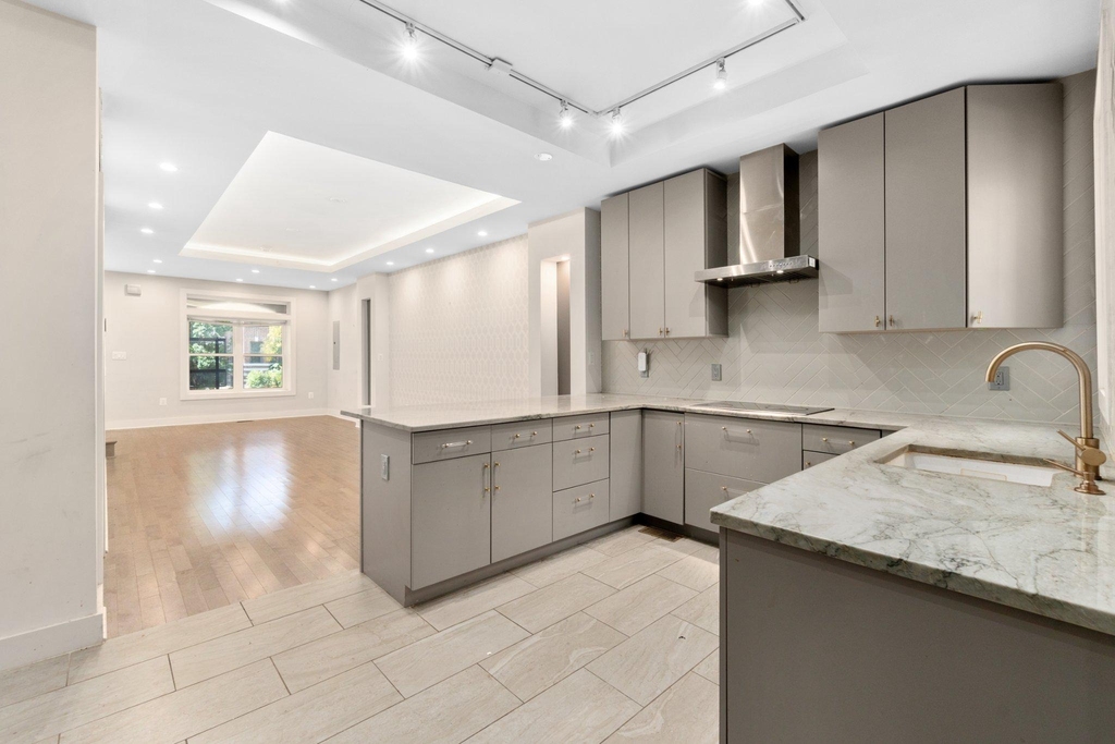 3223 13th Street Nw - Photo 7