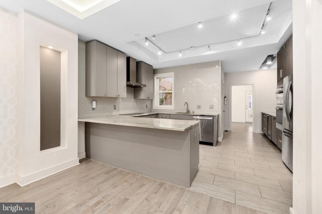3223 13th Street Nw - Photo 5