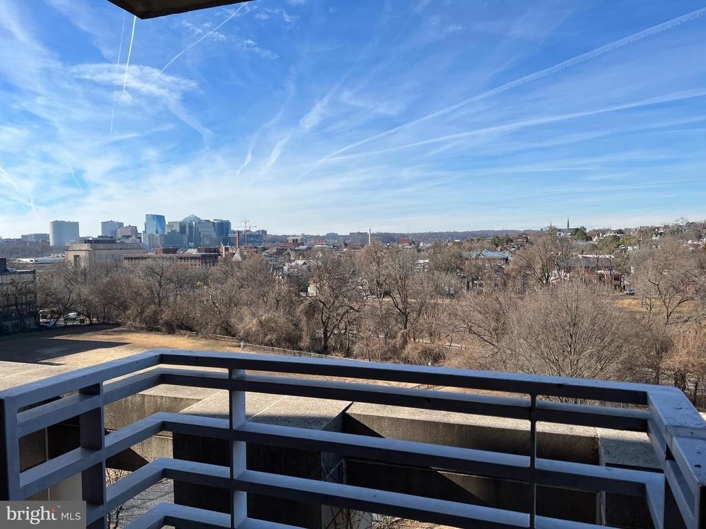 1275 25th Street Nw - Photo 8