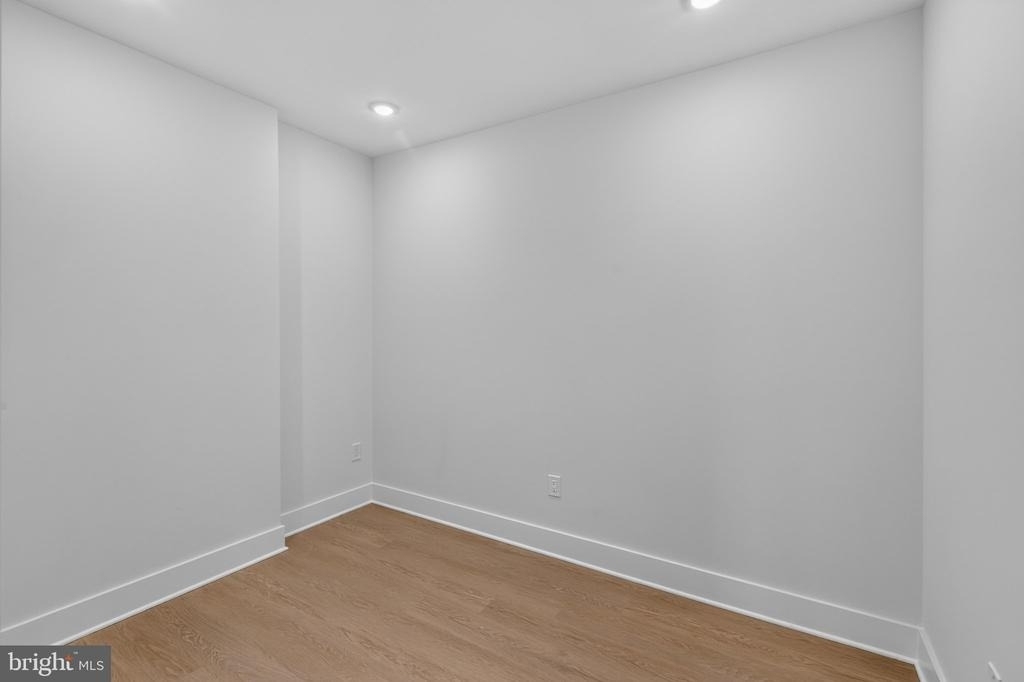 1650 Columbia Road Nw - Photo 14