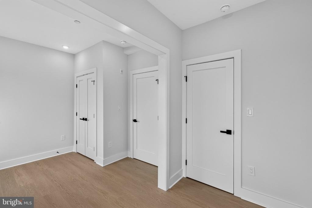 1650 Columbia Road Nw - Photo 13