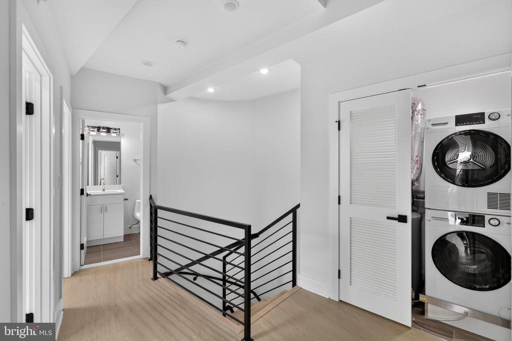 1650 Columbia Road Nw - Photo 8