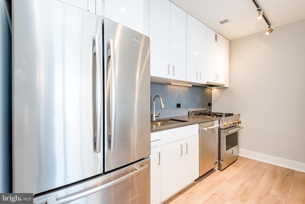 88 V Street Sw - Photo 10