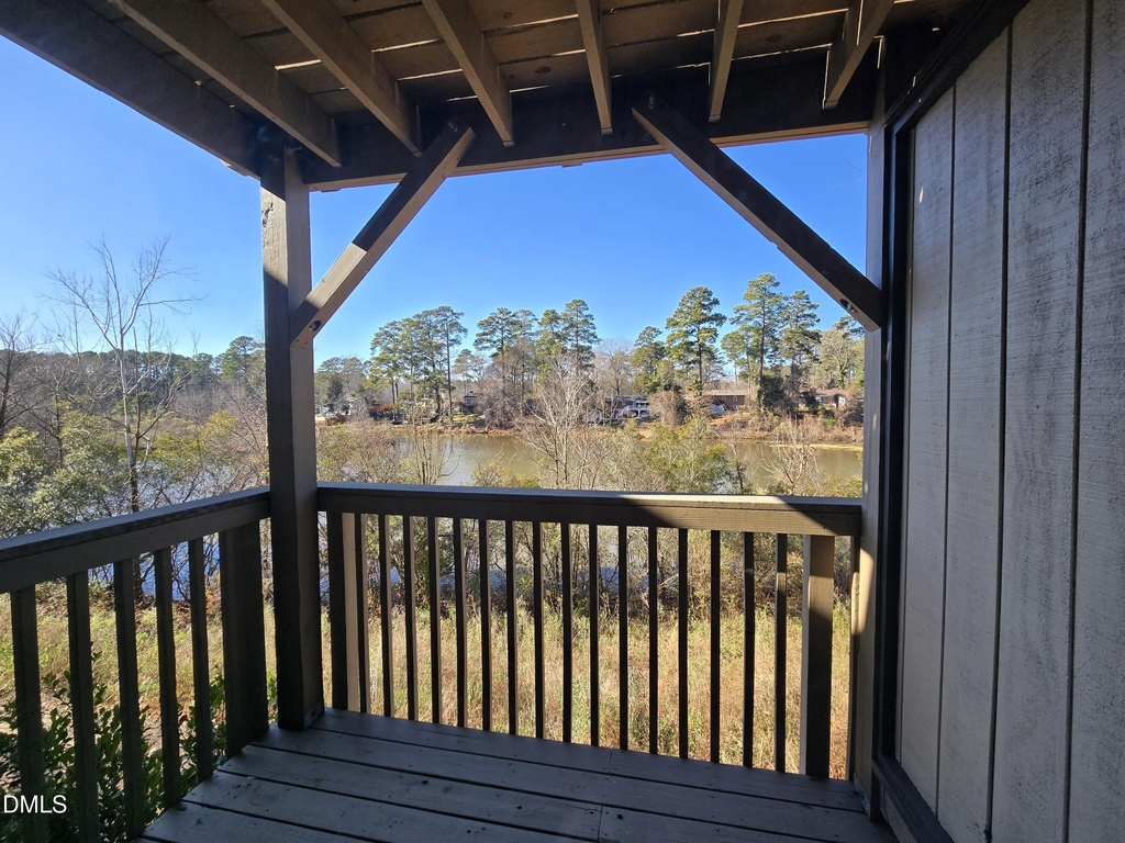 3071 Huntleigh Drive - Photo 9