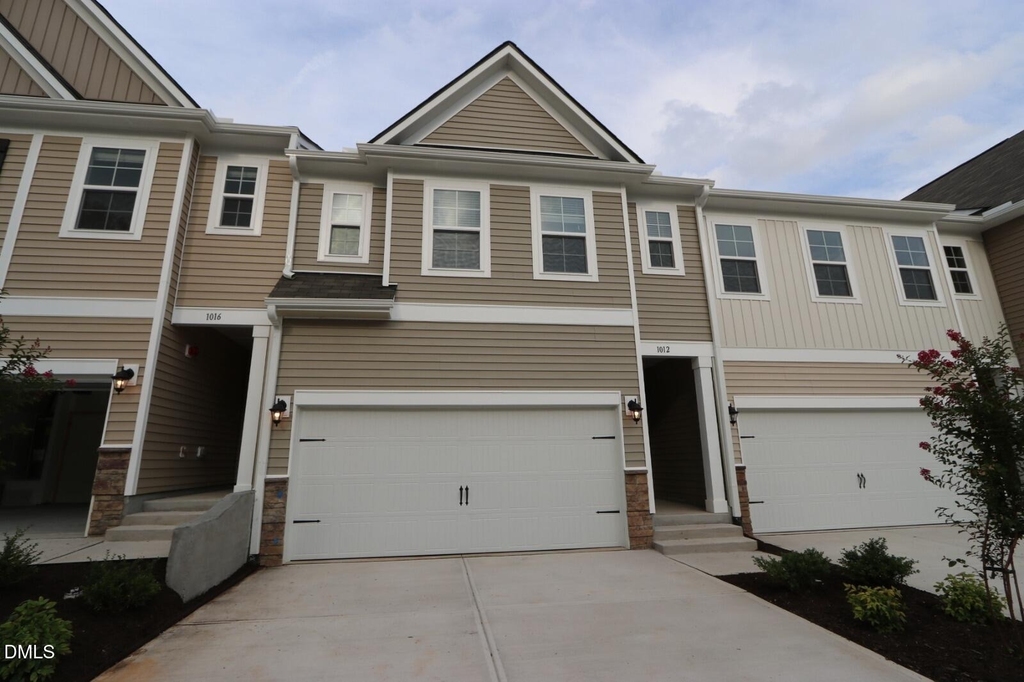 1012 Yatesbury Place - Photo 1