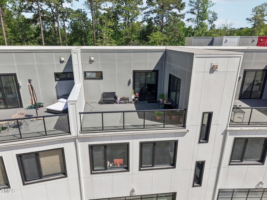 2007 Jade Street - Photo 3