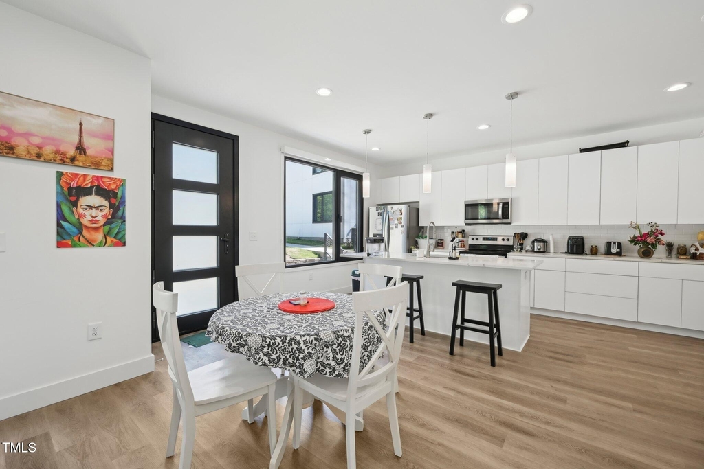 2007 Jade Street - Photo 4