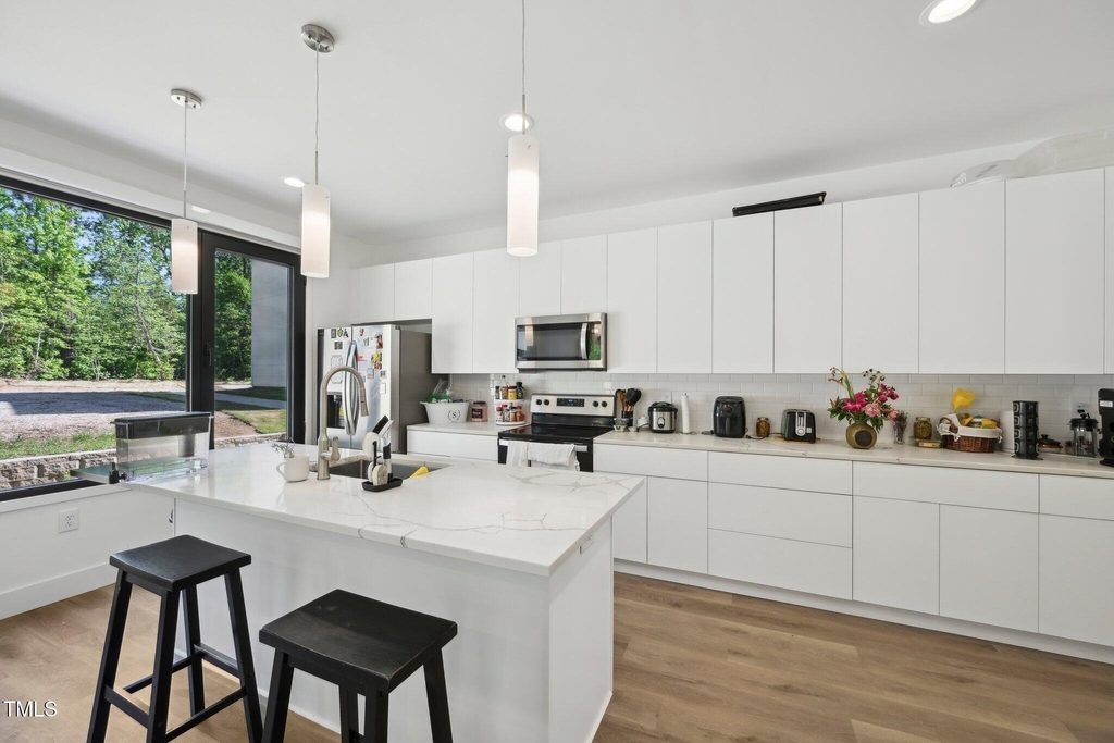 2007 Jade Street - Photo 5