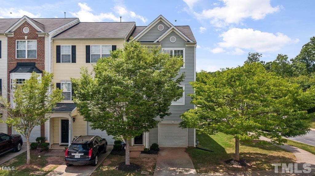 3031 Courtney Creek Boulevard - Photo 0