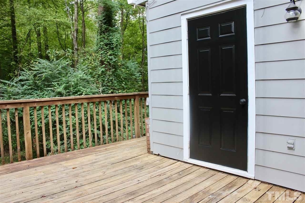 1355 Springlawn Court - Photo 22
