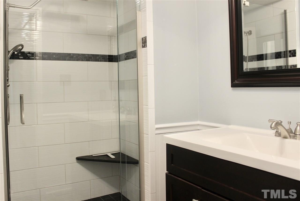 1355 Springlawn Court - Photo 15