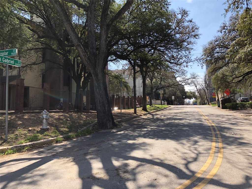 1000 W 26th St - Photo 15