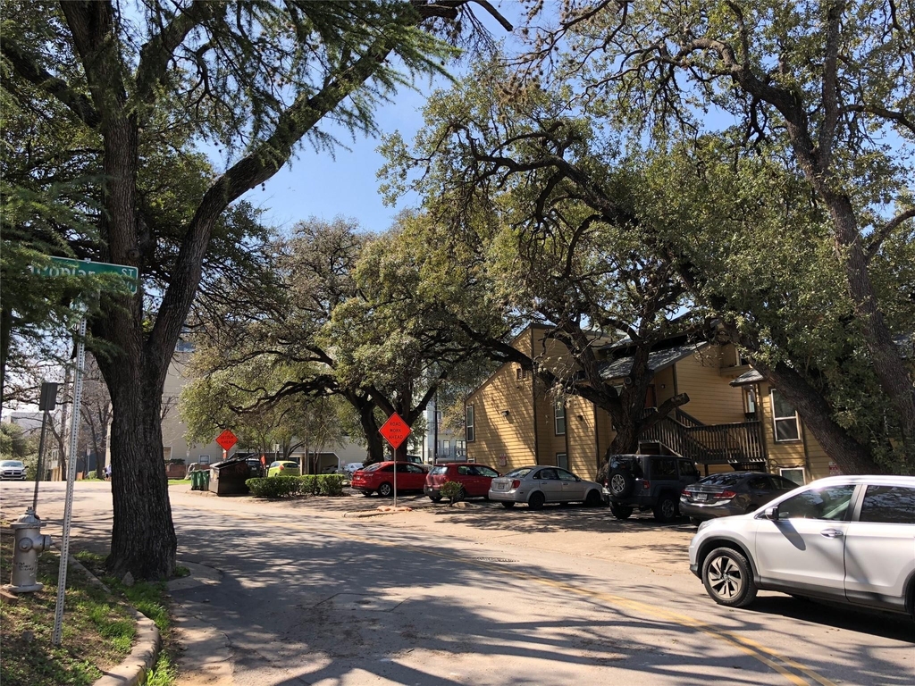 1000 W 26th St - Photo 14
