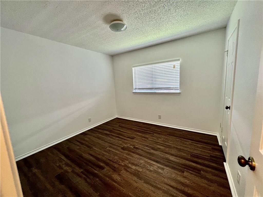 1105 Jolie Ln - Photo 11