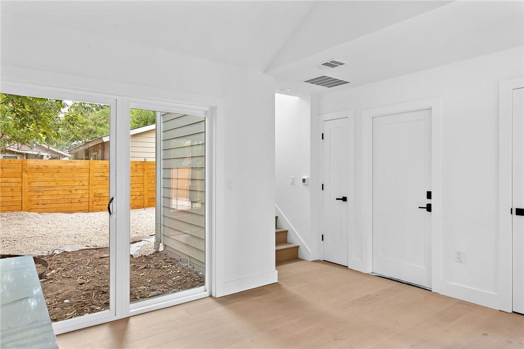 2813 Prado St - Photo 7
