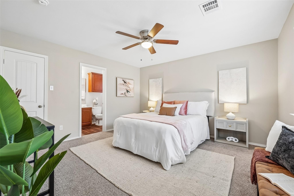 1808 Enchanted Rock Dr - Photo 14
