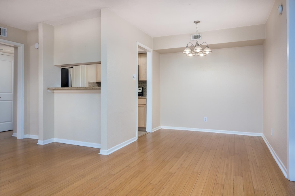 3204 Menchaca Rd - Photo 2