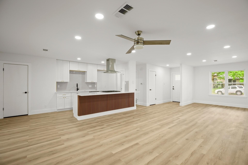 9006 Lodge Ct - Photo 6