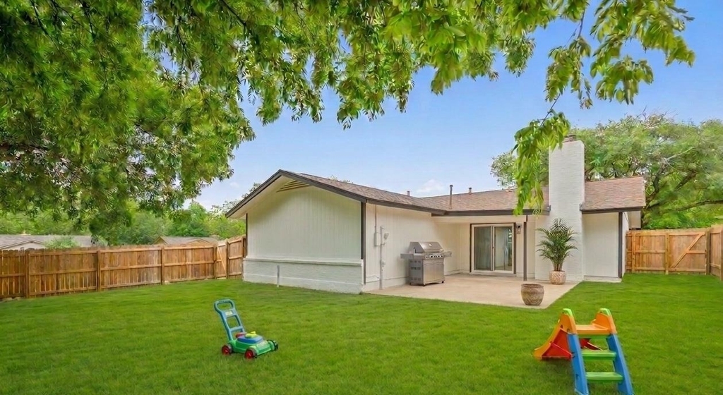 9006 Lodge Ct - Photo 11