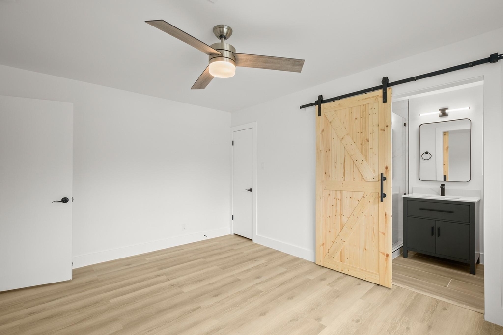 9006 Lodge Ct - Photo 13