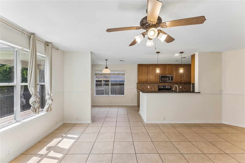 2372 Paradise Ridge Dr - Photo 14