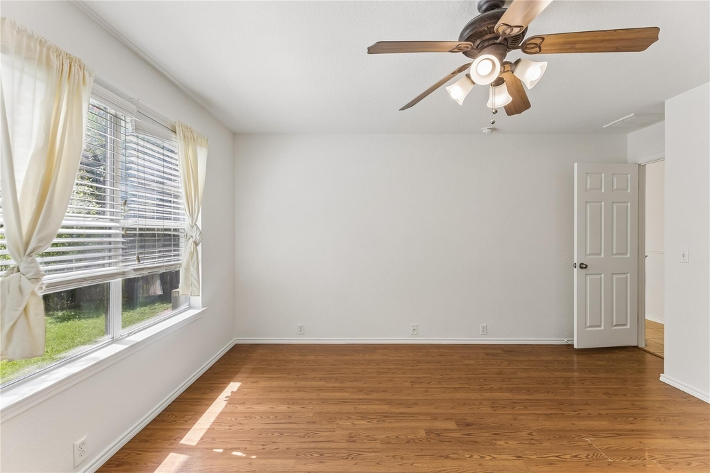 2372 Paradise Ridge Dr - Photo 18
