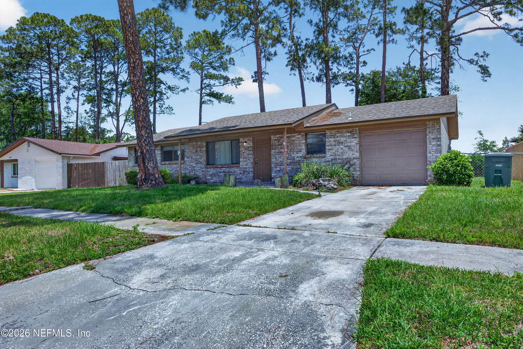 4177 Timberlake Drive E - Photo 2