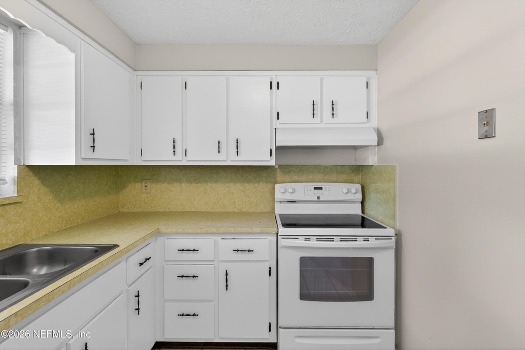 4257 Packard Drive - Photo 12