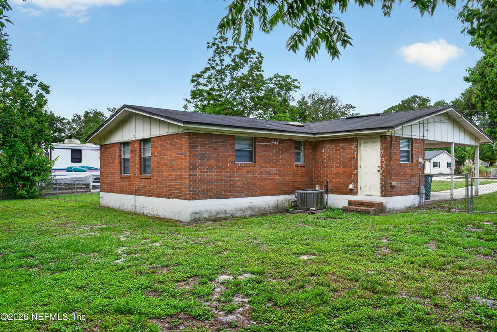 4257 Packard Drive - Photo 24