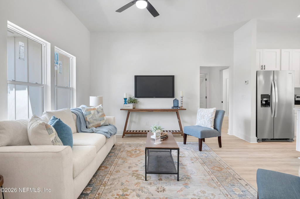 7465 Donald Street - Photo 3