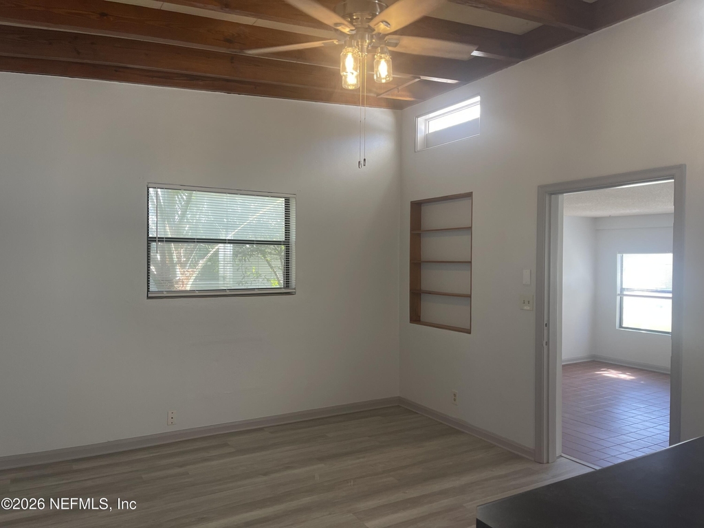 530 Myra Street - Photo 13