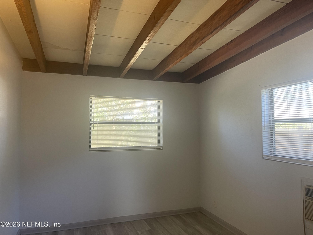 530 Myra Street - Photo 16