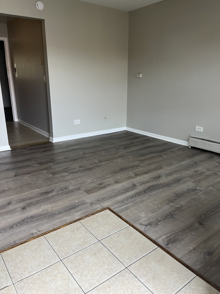 1340 N Main Street - Photo 2
