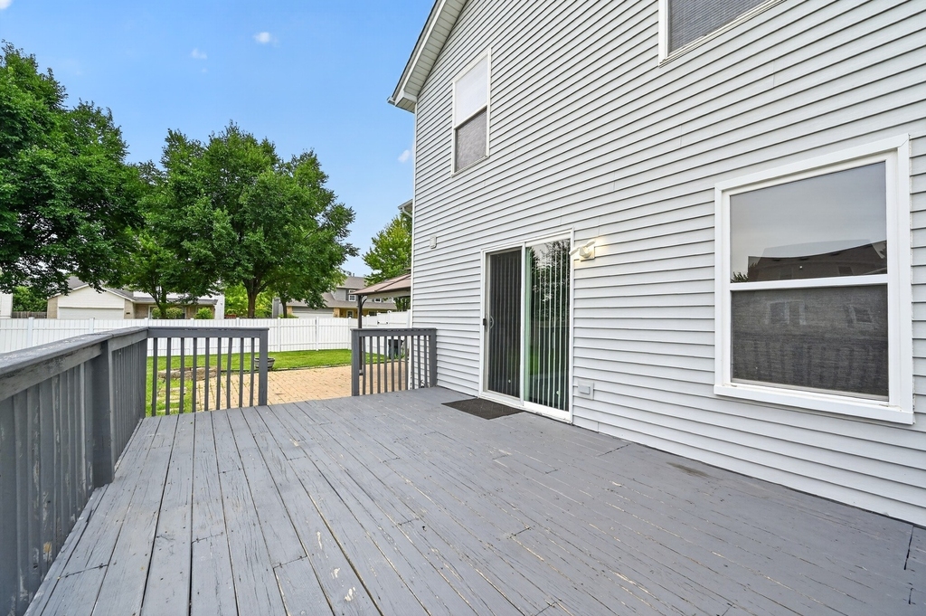 1301 Brookfield Drive - Photo 24