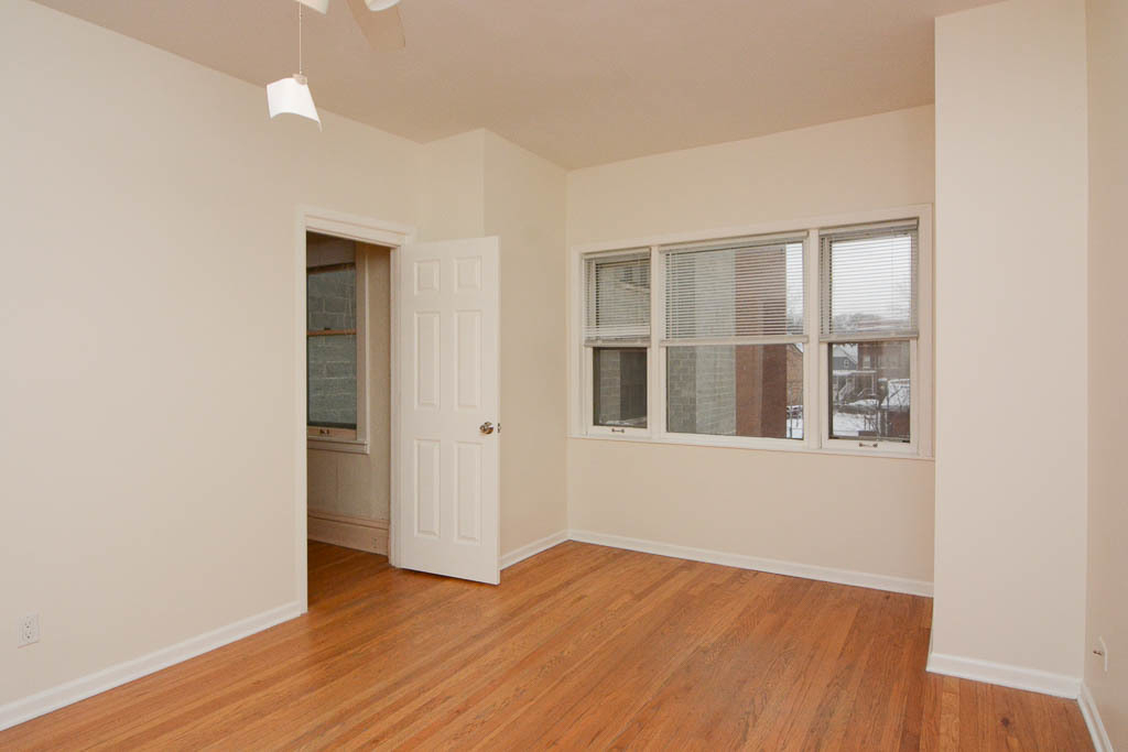 3426 N Lincoln Avenue - Photo 6