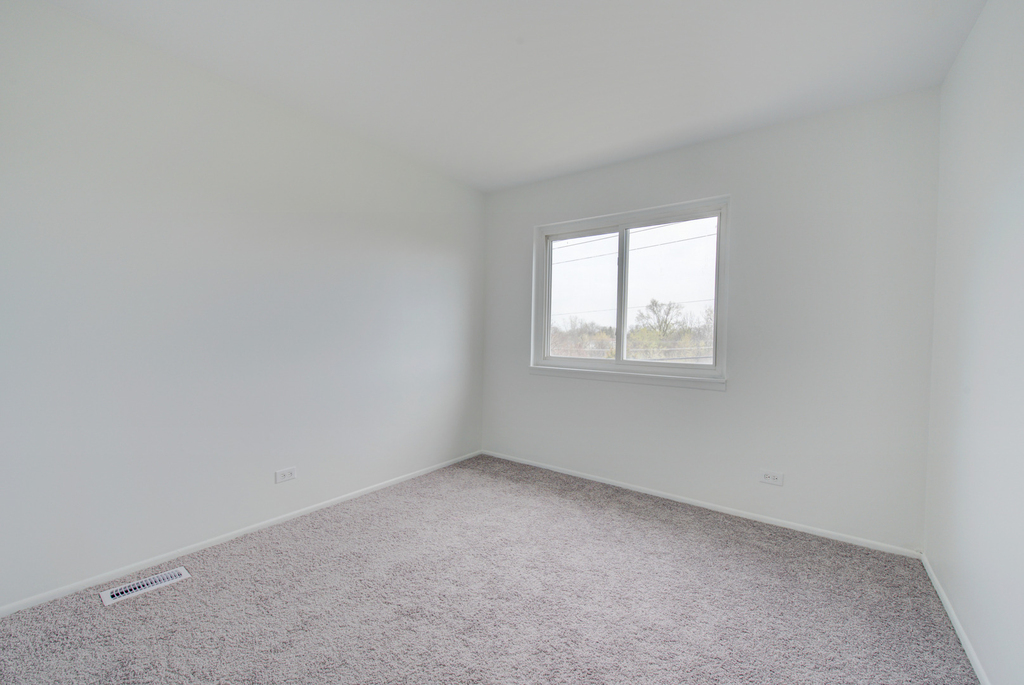 1673 Cornell Drive - Photo 13