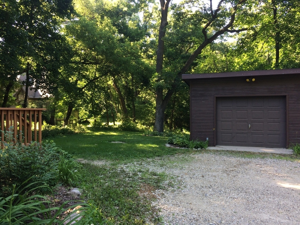 718 Three Oaks Road - Photo 14