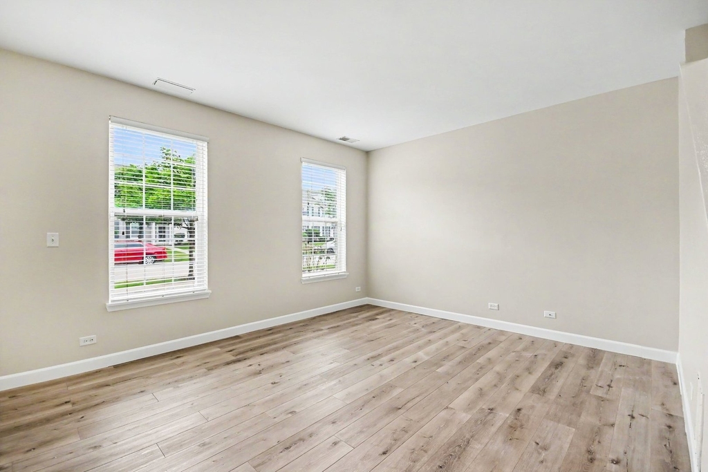 2531 Congress Avenue - Photo 1
