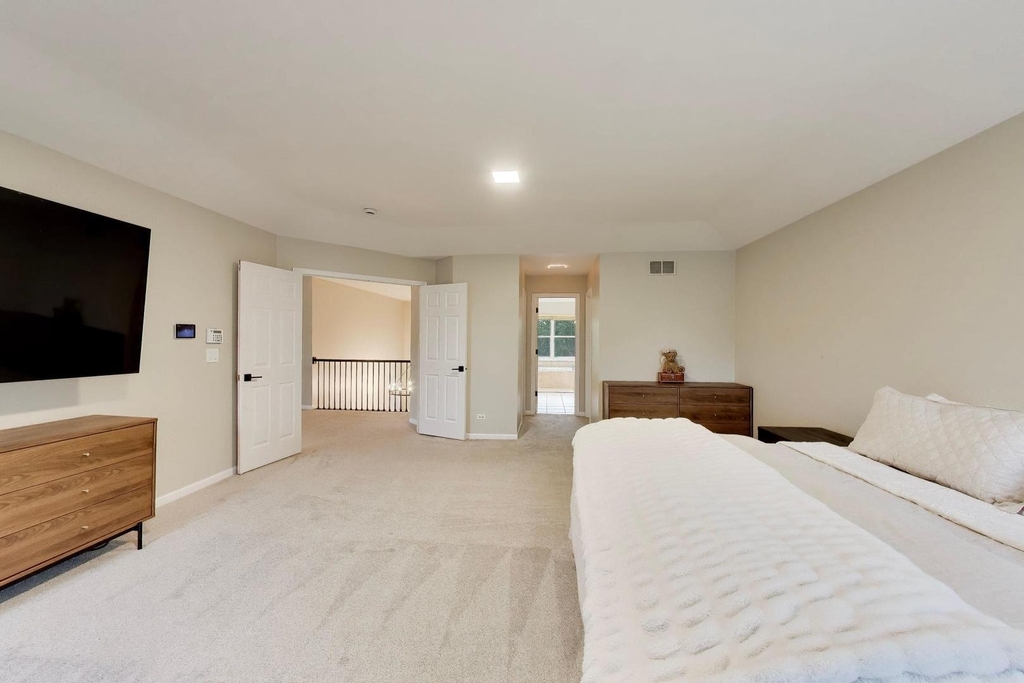 18768 W Highfield Drive - Photo 26