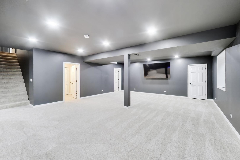 18768 W Highfield Drive - Photo 41