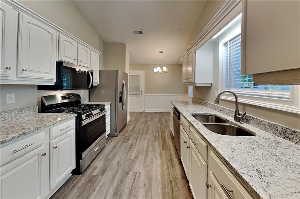 213 Brolley Woods Drive - Photo 3