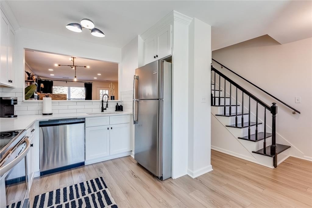 5015 Laurel Springs Way Se - Photo 4