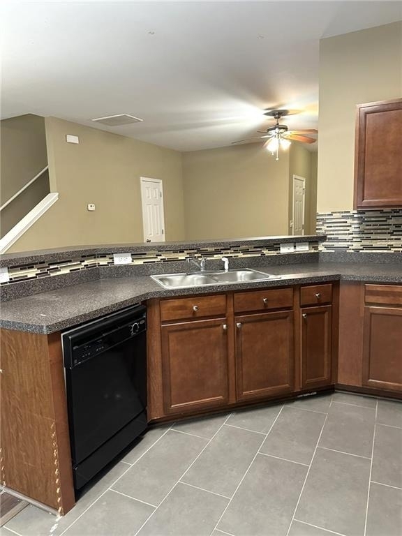 538 Oakside Place - Photo 7